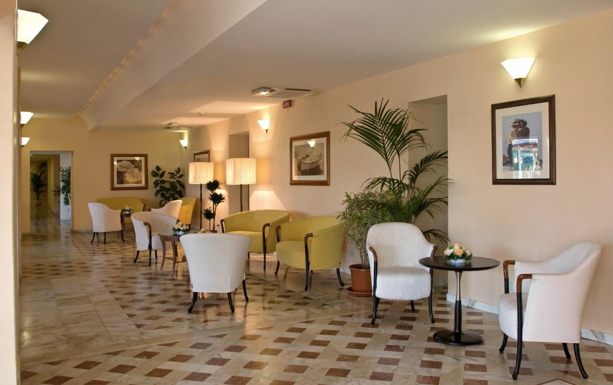 Versilia Palace Hotel Marina di Pietrasanta Exterior foto