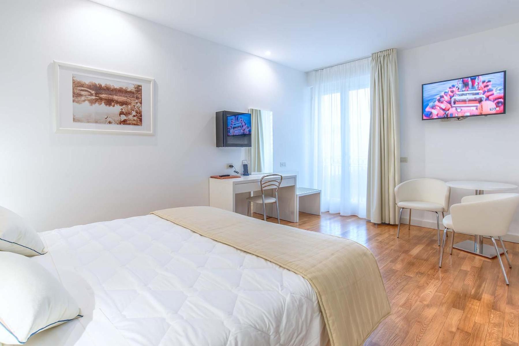 Versilia Palace Hotel Marina di Pietrasanta Exterior foto